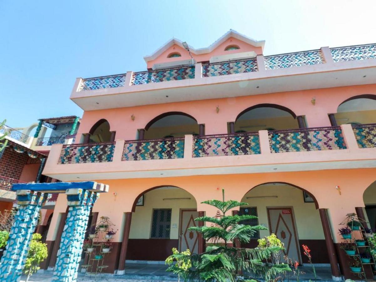 Oyo 74862 Shree Krishna Leela Hotel Manipal Ngoại thất bức ảnh